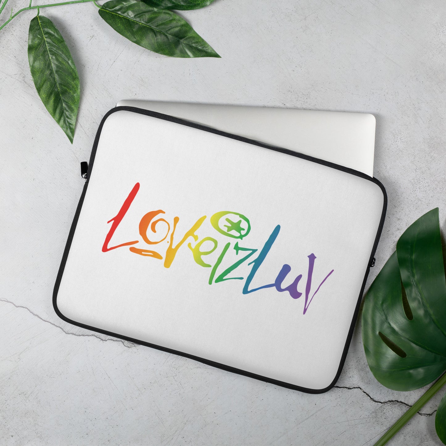 LoveiZLuv Laptop Sleeve